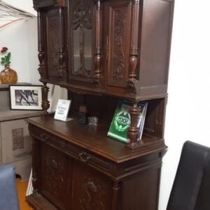 Buffetschrank 140 cm Eiche massiv mit Schnitzerei – Ausstellungsstück by NIKO