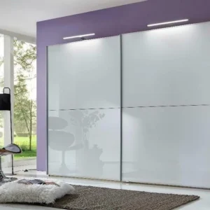 Wiemann Schwebetürenschrank 250 × 216 cm Alpinweiß/Glas Kieselgrau/Spiegel – Originalfoto von Starmöbel