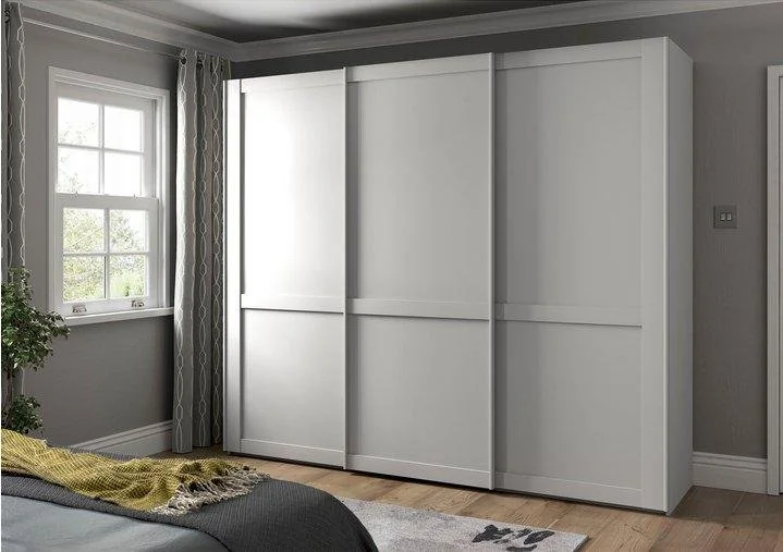 MARLOW Schwebetürenschrank 246,3 cm Weiß – Neu & OVP – Originalfoto von Starmöbel