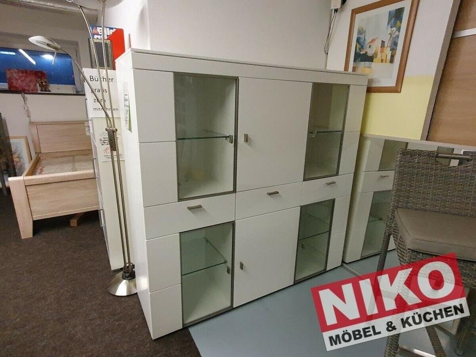 LIVA Highboard in Lack weiss matt von MWA AUSSTELLUNG by NIKO – Produktansicht 1