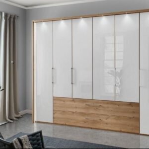 METZ Kleiderschrank 3m Glas Wiemann Ausstellungsstück by NIKO – Produktansicht 1