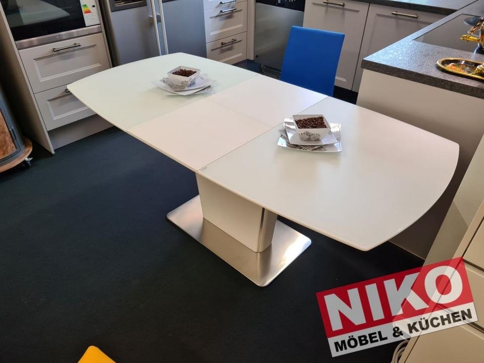 NIKO-2 Glas Esstisch 140(180)x85cm Säulenfuß by NIKO – Detailansicht 3