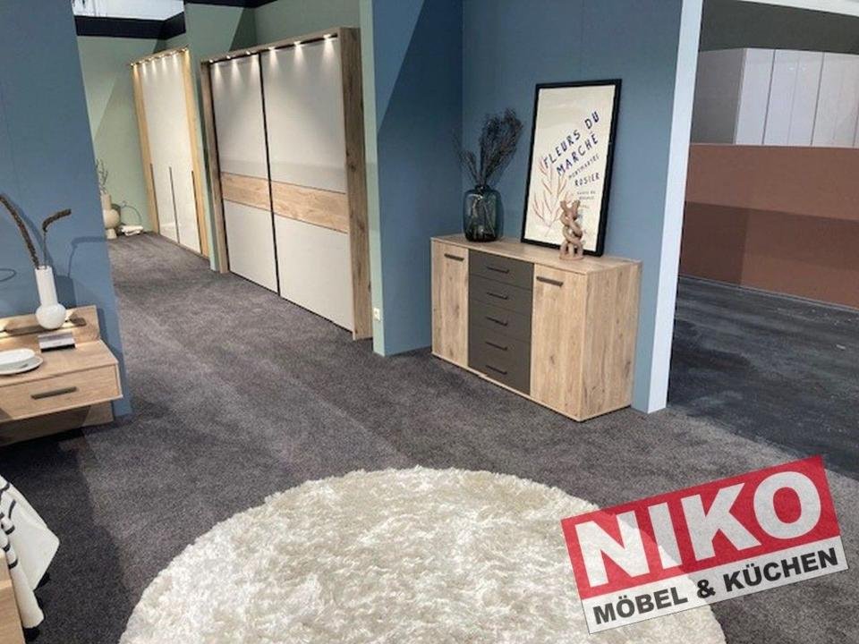NIKO-1308 Kommode Wiemann Ausstellungsstück by NIKO – Produktansicht 1