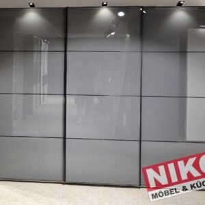 PHOENIX Kleiderschrank 2,5m Ausstellungsstück by NIKO – Produktansicht 1