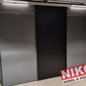 LIMA Kleiderschrank 3m Ausstellungsstück by NIKO – Produktansicht 1