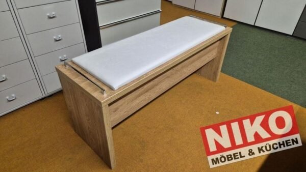 TOLEDO Ankleidebank Eiche Ausstellungsstück Wiemann by NIKO – Produktansicht 1