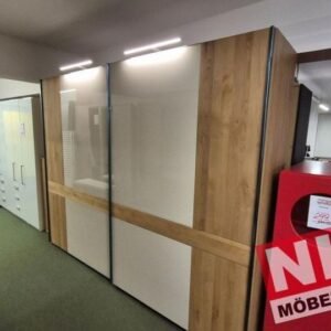 PAOLO Kleiderschrank 3m Erle massiv Ausstellungsstück by NIKO – Produktansicht 1