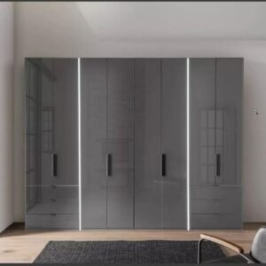 OHIO Kleiderschrank 3m Glas Ausstellungsstück Wiemann by NIKO – Produktansicht 1