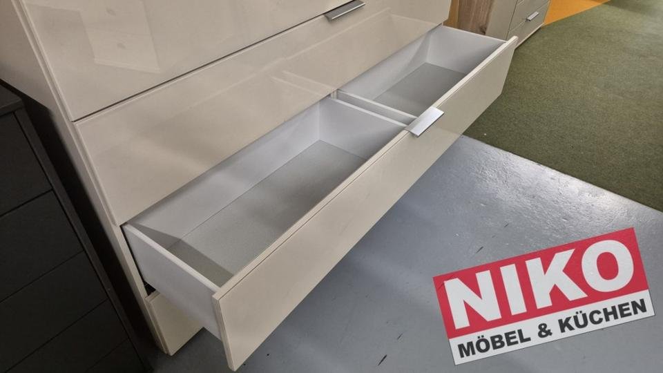 COMO Schubkastenkommode 160 cm Glas Champagner von Wiemann – Detailansicht 3