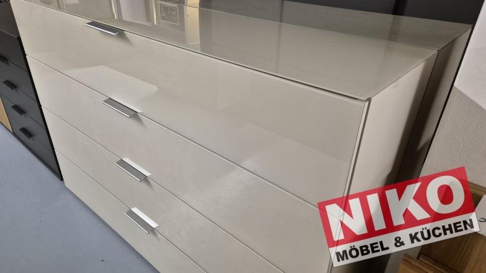 COMO Schubkastenkommode 160 cm Glas Champagner von Wiemann – Detailansicht 4