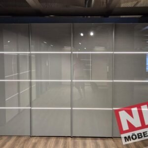 MACAO Kleiderschrank 4m Wiemann Ausstellungsstück by NIKO – Produktansicht 1