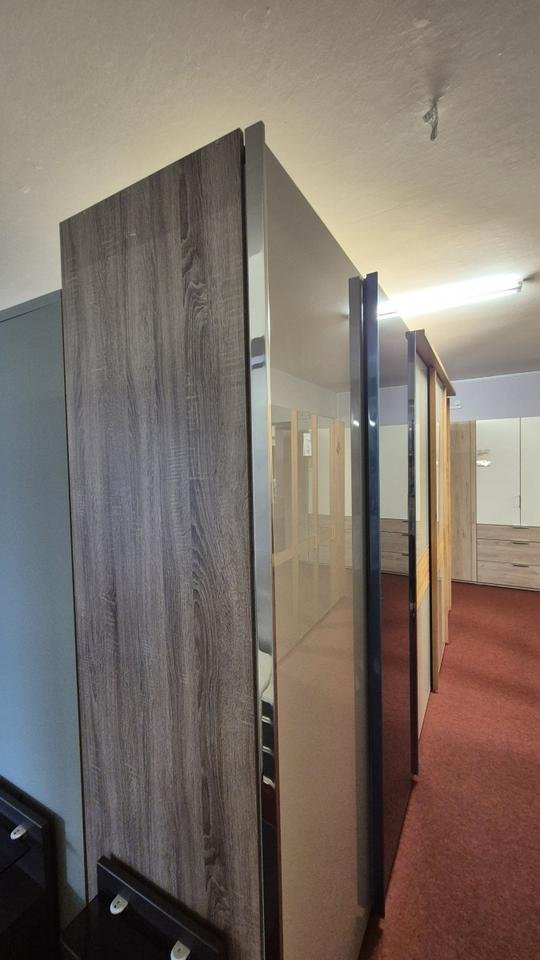 MALIBU Kleiderschrank 1,5m Wiemann Ausstellungsstück by NIKO – Detailansicht 2