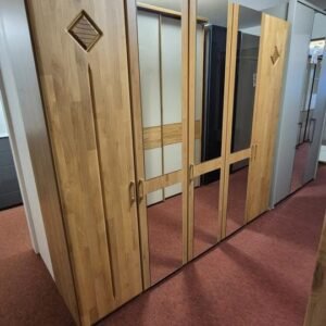 NIKO-1809 Kleiderschrank 2,5m Wiemann Ausstellungsstück by NIKO – Produktansicht 1